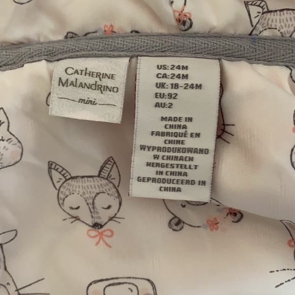 Vest - Picture 3 of 5